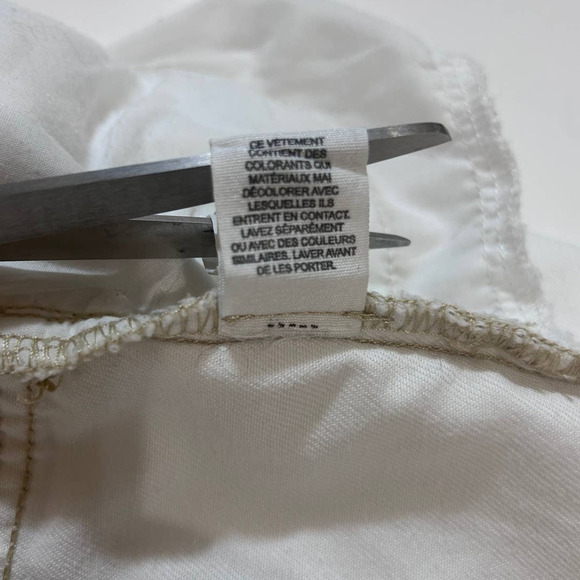 Free People Cut Off Shorty Shorts 25 Button Fly White Feminine Boho Festival - Picture 10 of 10